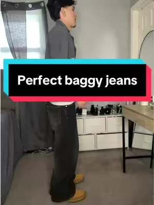 Affordable dark wash baggy jeans, they fit so tuff #baggyjeans #jeans #streetwear #StreetFashion #mensoutfitideas 