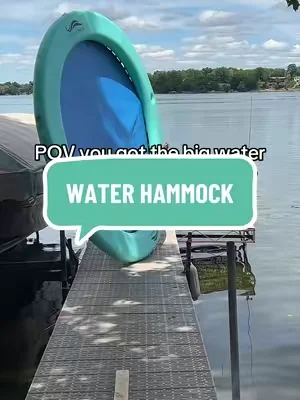 Perfect for beach & pool days ☀️💦 @Weture Living #waterhammock #dealsforyoudays #sunchill 
