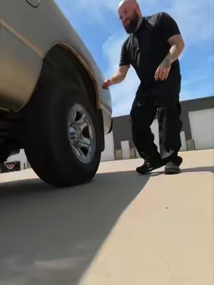 7653936825362386189