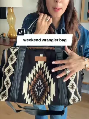 WEEKEND READY! This large weekend travel bag is gorgeous! Lightweight and attaches to a carry on luggage! #westernweekendbag #wranglerduffel #westerntravelbags #tiktokshopcreatorpicks   #dealsforyoudays  