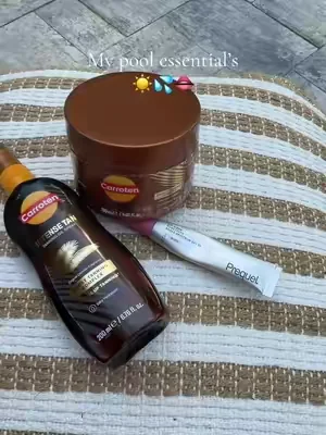 I owe my tan to this combo ☀️ Put the oil on first then a little of the gel ✨ Lippie shade blush spf 30 👄  @CARROTEN @Prequel Skin Shop #tanning #poolside #dealsforyoudays 