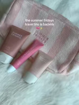 it literally sold out so fast last time 😫 summer fridays dewy travel trio hydrating skincare on the go tiktok shop #tiktokshopcreatorpicks #summervibes #DealsForYouDay #tiktokshopdealsforyou #summerfridays summer fridays best travel size skincare set hydrating dewy glass skin buy with coupon maehni 