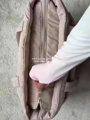 Is this your new work & travel,college bag ?😂✨🫥 #workbag #collegebag #travelbag #everydaybag #dealsforyoudays 