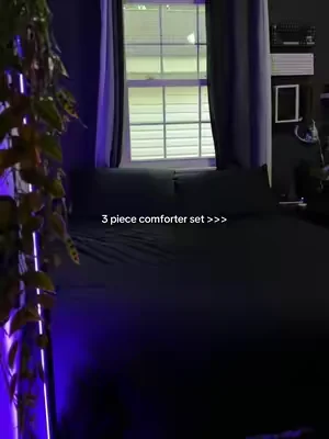 Makes the room look so good with a matching color set  #bedding #comforterset #bedroominspiration #roomideas #roomdecor 