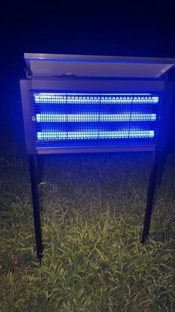 Large solar bug zapper for patios, gardens, backyards, camping, and outdoor living. Dual solar and USB charging with automatic dusk-to-dawn operation. @eGadgets #BugZapper #mosquitocontrol #mosquitos #outdoorliving #DealsForYouDays 