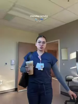 scrubs that feel like pjs 😍🤭 #healthcare #medical #medicalassistant #scrubs #ootd 