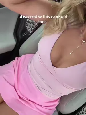 #workouttank #haltertop #sportsbra 