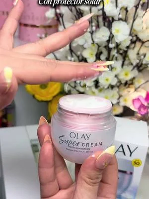 #olay #cream #sunscreen #skincare #dealsforyoudays Crema hidratante facial ultraligera con protector solar SPF 30 de Olay Super Cream
