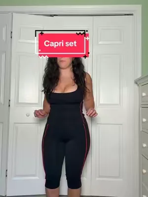 Wearing a medium #DealsForYouDays #capris 