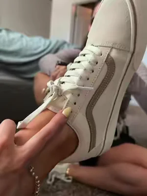 @vans #vans #vansshoes #shoes #trendingshoes #dealsforyoudays 