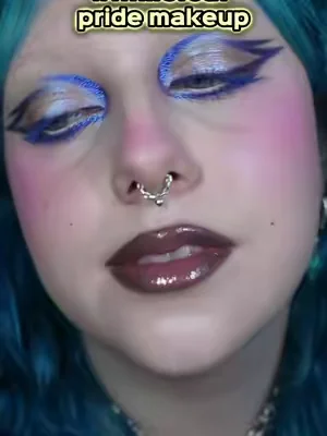 @Pippa is your sign to make your Pride makeup a little more magical 🌈 🧚‍♀️ 🌙 #SpaceAgeHighlighter in Moon Cruiser 🌙 #KaleidosEyeliner in Night of Creation 🌙 #GlassloadLipMelt in Pixel Storm #purpleeyeliner #colorfulmakeup