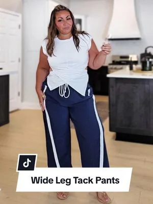 I usually avoid track pants as a curvy girly, but THESE have a little stretch 🤌🏻 @TanmingFashion  #tanming #trackpants #widelegpants #dealsforyoudays #tiktokshopcreatorpicks 