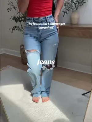 Yes they are in fact that good #jeans #momjeans @Wild Oak Boutique 