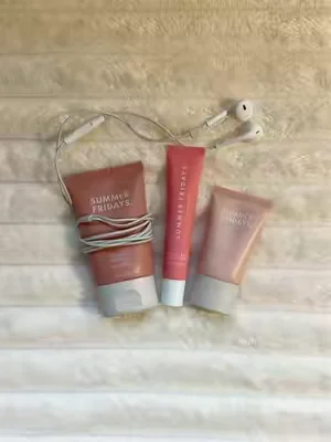 #summerfridays #dealsforyoudays #glowingskin #summerfridayslipbalm #lipbalm @Summer Fridays 