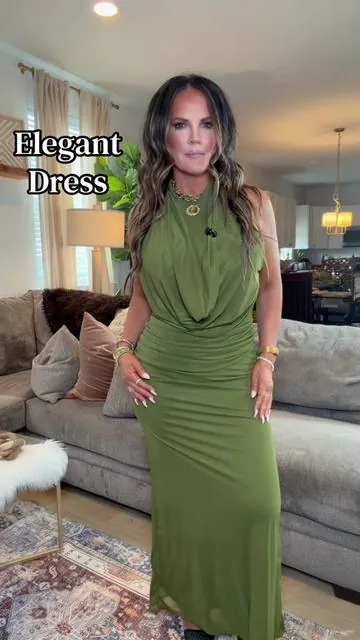 This dress is a staple piece in my closet. You can wear it to any event and it is a staple piece you can wear all your round#highqualitydresses #fyp #dress #eventdress #dress 