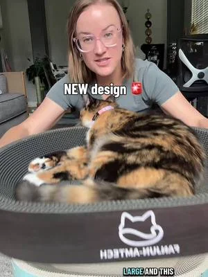 Love not having to replace the regular cardboard scratchers! #summerwins #dealsforyoudays #SummerVibes #petlovers #catscratcher 