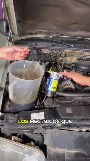 Car engine oil change. Everyone is using this tool now.#dealsforyoudays #SummerWins #fathersdaygift #thememorialdays #Summervibes 