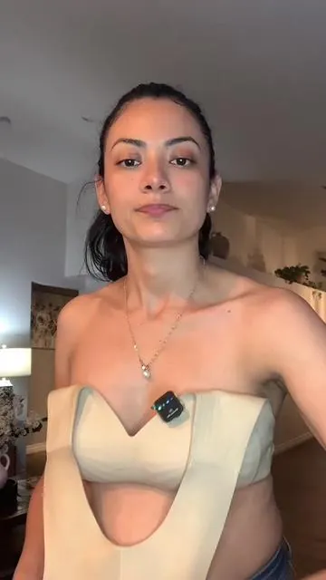 Mala postura aquí te dejo este corrector de postura esta buenisimo Compralo #viral #posturecorrection #backpain #fyp#dealsforyoudays 