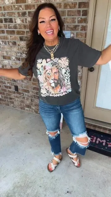 @Walker Rose Boutique RESTOCK ALERT 🚨 #risenjeans #jeansoutfit #croppedjeans #jeans #distressedjeans 