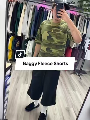 @ShakaWear #dealsforyoudays #fashiontok #baggyshorts 