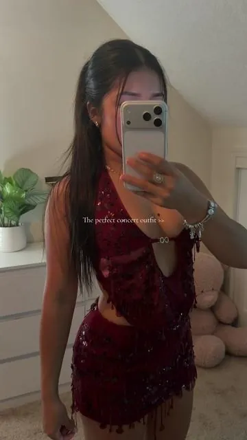 Anyone concert ? #fyp #concert #fashion #ootd #outfit 