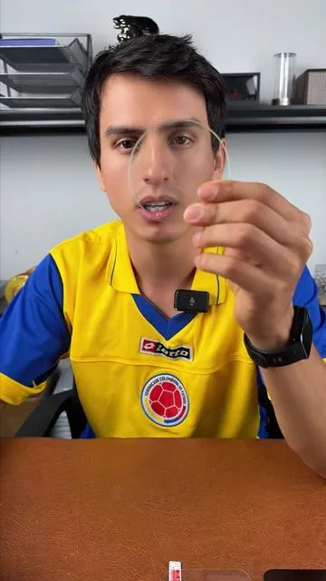 Actualice su defensa de pantalla 🛡️ Resistente a los arañazos y al desgaste, sensación suave, y todavía está como nuevo después de mucho tiempo.#tiktokshop #iphone #fyp #Transformersprotectivefilm 