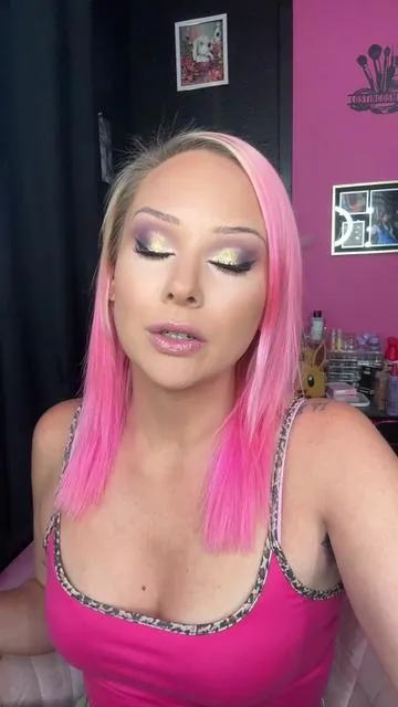 I swear Lullabites has completely changed my sleep game! #makeup #sleep #sleephack 
