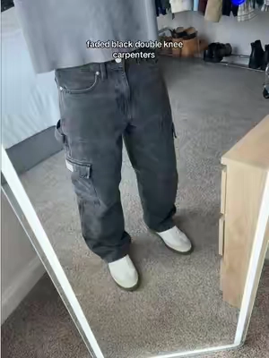 For that price is a steal#mensfashionwear #fashioninspo #baggyjeans #carpenterpants 