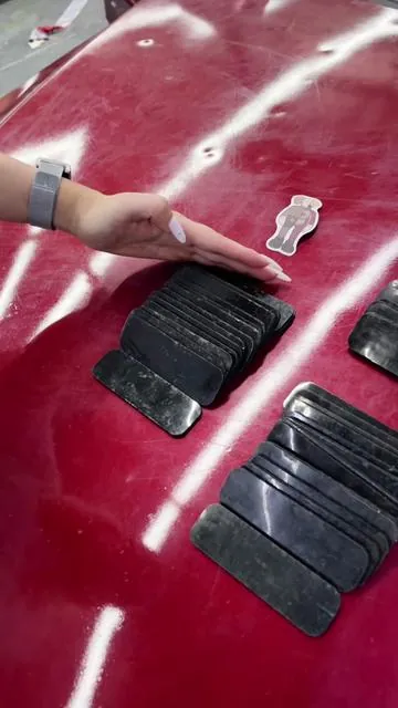 Super sticky velcro strip keeps all items stable all the time, wall-safe for household and vehicle use.#velcro #lifehack #wall #diy #fyp 