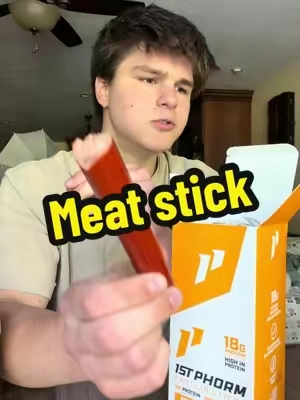 So big and yummy! #meatstick #beefstick #breakfastsausage #highprotein #healthysnack @1st Phorm 