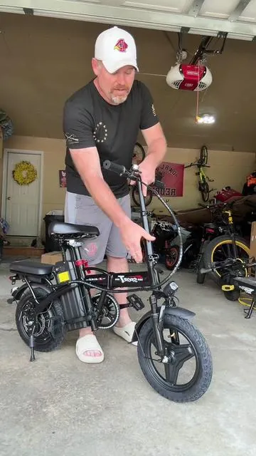 @PikaBike LLC folding ebike #ebike #bike #tiktokshopsummersale #SummerWins #foldingebike 