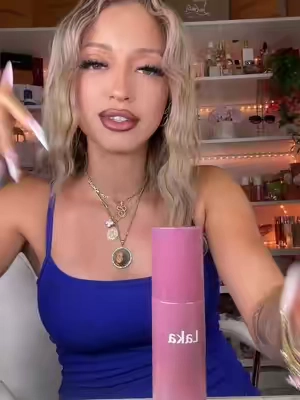 Korean setting spray 😮‍💨🫧✨ #tiktokshopcreatorpicks #settingspray #laka #makeup #beauty 