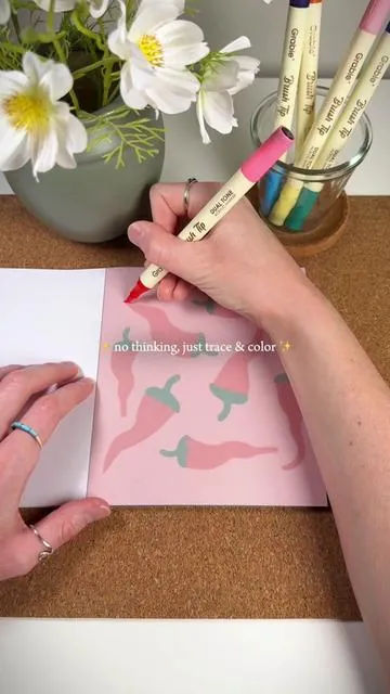 No stress coloring ✨🎨 Turn off your brain and enjoy! @Grabie #grabie #acrylicmarkers #cozyhobbies #StressRelief #craftkit 