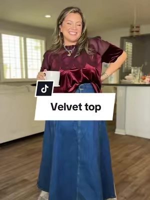 Too early for Christmas outfits? #velvettop #christmasshirt #plussize 