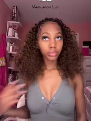 HAVE YOU EVER SEEN BROWN CROCHET? @Mamushow Hair Fashion IM OBSESSED! 😍 #fyp #viral #trending #crochet #mamushowhair 