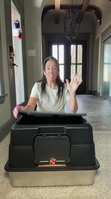 Stainless steel litter box, two entries, open top for easy cleaning #stainlesssteellitterbox #tiktokshopcreatorpicks #tiktokshopsummersale #petlover #litter 