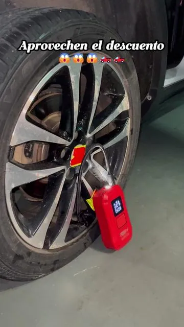 ¡Chicas, mujeres… y hombres también! Nunca salgan de casa sin su kit de arrancador portátil.#tiktok #fyp #battery #repair #charger 