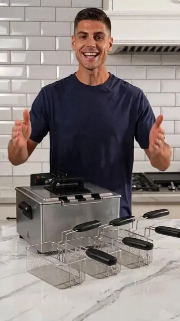 Restaurant-grade fryer at home? YES. Fry fries + shrimp SIMULTANEOUSLY 🔥 Dishwasher safe + easy cleanup ✨ #weeklydeals #payday #HomeFryer #KitchenHack #TikTokMadeMeBuyIt #FryFood