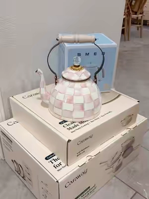 So grateful! 🥹 I love this job so much.  Thank you @QVC, Inc #tiktokshopaffiliate #sahm #tiktokshop #qvc #dreamjob 