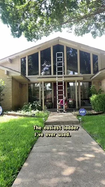 I finally found a ladder I can grab without wrestling a giant extension ladder out of the garage. 🙌 #Ladder #HomeProjects #DIYHome #HomeTools #tiktokshopsummersale 