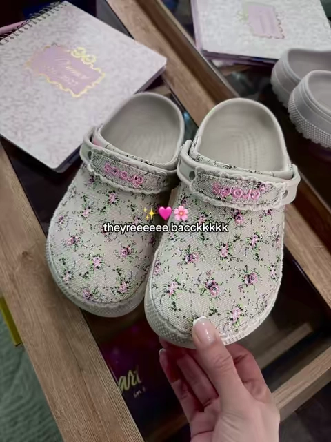 the way these crocs sell out so fast all the time 😭 #crocs 