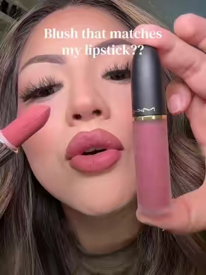Velvet teddy 🧸🤍 #maccosmetics #velvetteddy #lipstick #makeup 