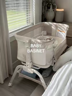 Breathable mesh sides, adjustable height, a waterproof mattress, and storage underneath for all the baby essentials. Everything you need for those newborn nights. 🤍 #babyessentials #newbornmusthaves #babybassinet #newmom #tiktokshopfinds