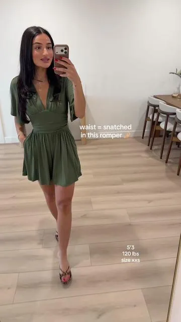 the way this romper makes the waist look so flattering 👏🏼 @Cider #cider #shopcider #romper 