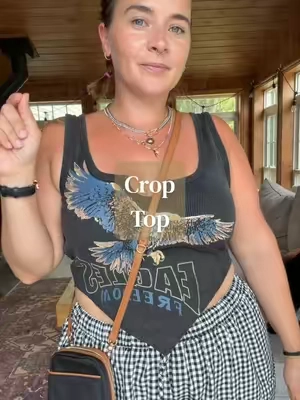 #croptop #altfashion #midsizefashion 