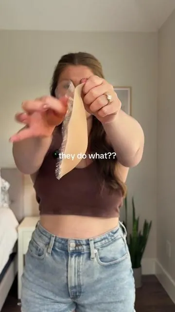 no boob crack hallelujah #stickybra #liftingbra #supportivebra #womensfashion #curvyfashion 