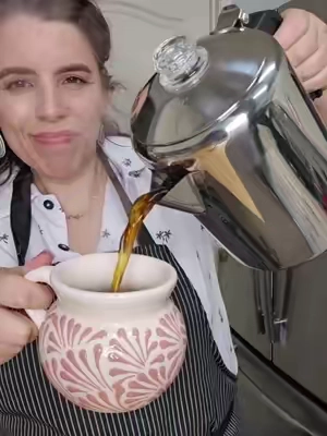 Hervidor de café, Jarra para café, Stovetop coffee, #cafe #coffee #stovetop #qvcloyaltyprogram #tiktokshopcreatorpicks 