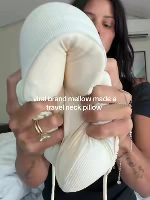 so squishy and soft @Mellow Sleep @AVIO #mellow #sleep #travel #musthaves 