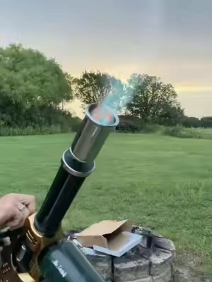 This flamethrower is awesome! #fathersdaygift @ARTFLAMM 