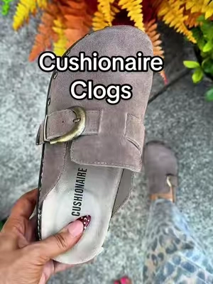 Okkkk Cushionaire with the fall drops 🤎🍂✨😍 #cushionaire #cushionaireclogs #fallclogs #suedeclogs #womensclogs @Cushionaire 